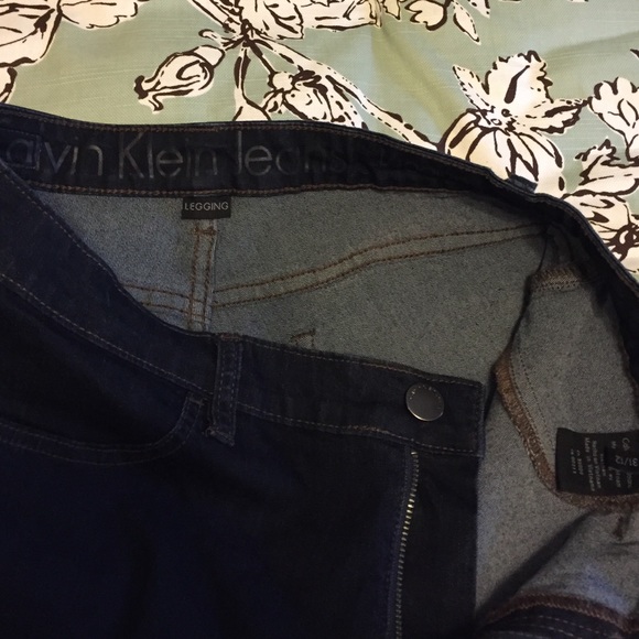 Calvin Klein jean Legging - Picture 2 of 4