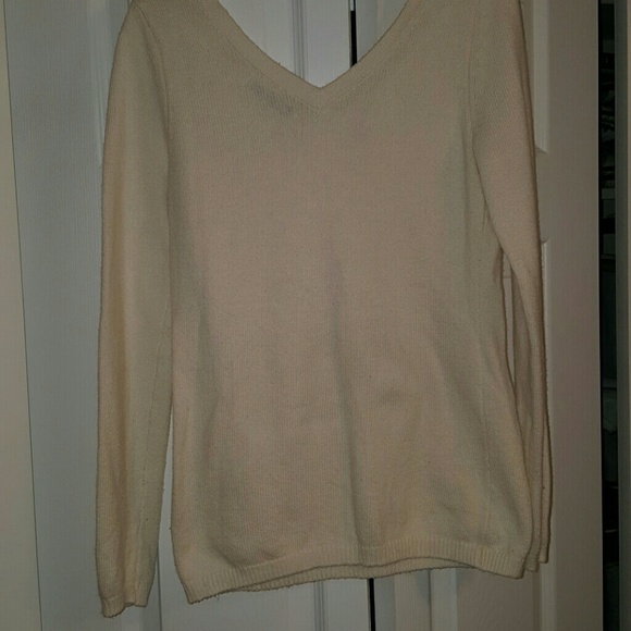 Cream Sweater - Picture 3 of 4