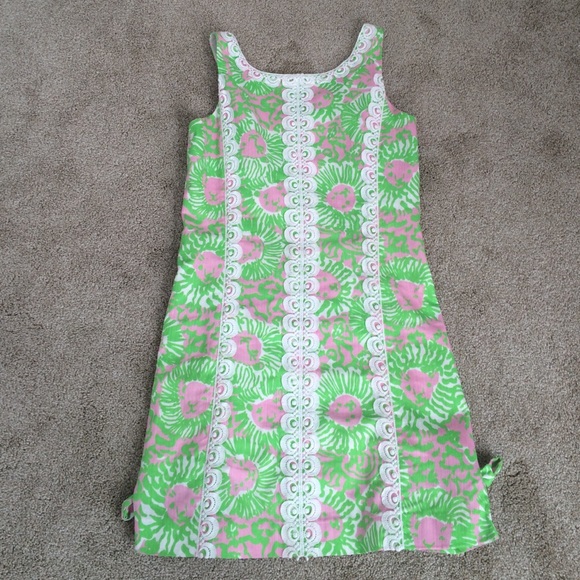 Lily Pulitzer dress. Only worn once or twice!