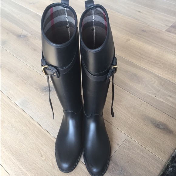 Burberry Rain Tall Boots
