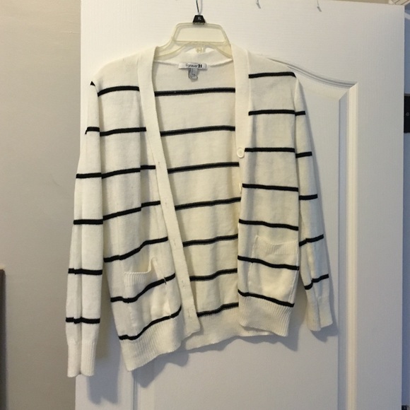 Forever 21 chunky button up sweater
