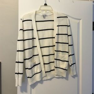 Forever 21 chunky button up sweater