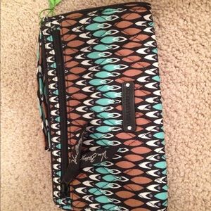 Vera Bradley front zip wallet