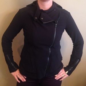 Lululemon black moto jacket