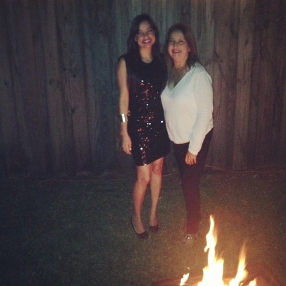 NWT Black Guess Sequined Mini - Picture 3 of 3