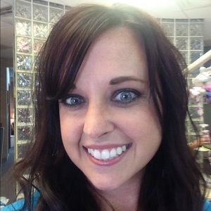 Meet your Posher, Samantha