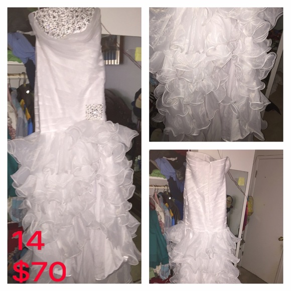 Beautiful Trumpet Chiffon Mermaid dress - Picture 1 of 4