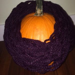Knit infinity scarf