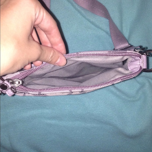 Coach crossbody purse - Picture 2 of 2