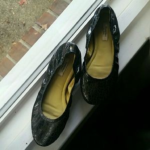 Simply Vera Ballet Flats