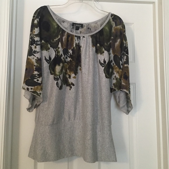 Floral top