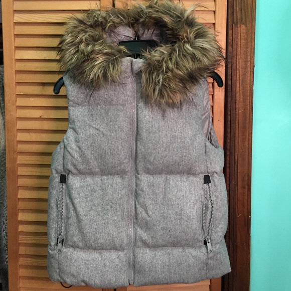 Gap vest