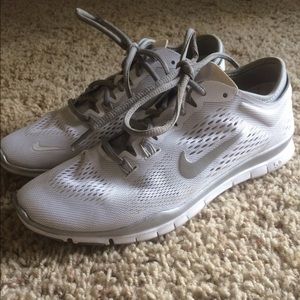 Women's Nike Running Shoes