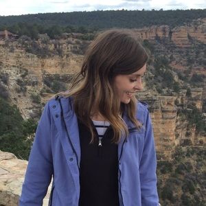 Meet your Posher, Shelbi