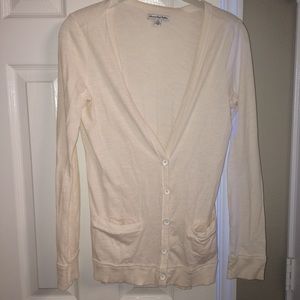 Ivory t-shirt cardigan