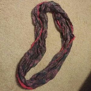 Infinity scarf