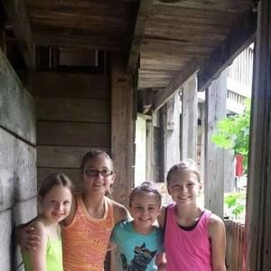 Meet your Posher, Asa