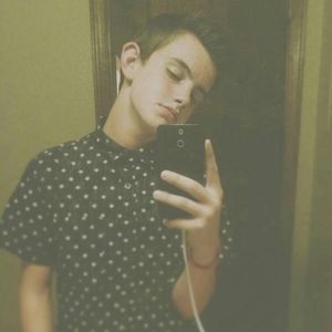 Meet your Posher, Cameron