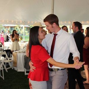 Meet your Posher, Elizabeth