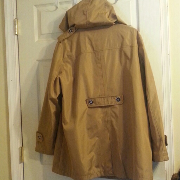 Jacket with hood the hood button or off