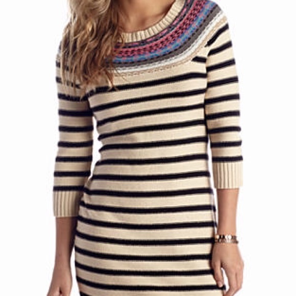 Pink Rose Dresses & Skirts - Pink Rose sweater dress! 👗