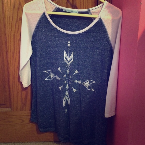 Maurices brand baseball tee - Picture 1 of 4