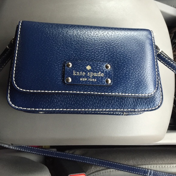 Like new Kate spade cross-body