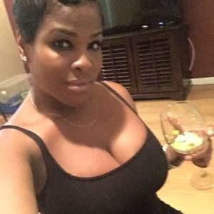 Meet your Posher, Deanna