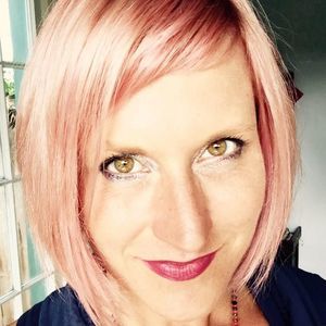 Meet your Posher, Sabine