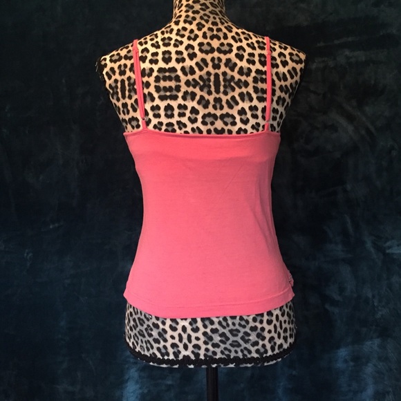 Beautiful Tank - Picture 3 of 4