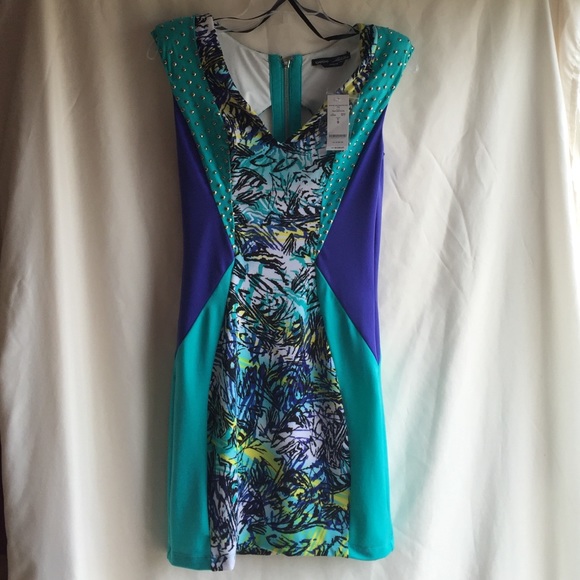 Bebe Addiction Mulit-Color fitted dress