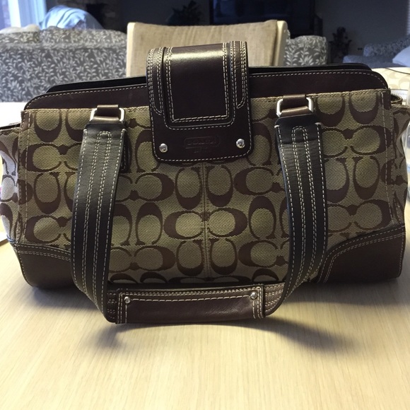 Coach purse, authentic brown - Picture 2 of 4