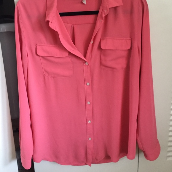 🎀REDUCED PRICE🎀 LOFT Coral blouse
