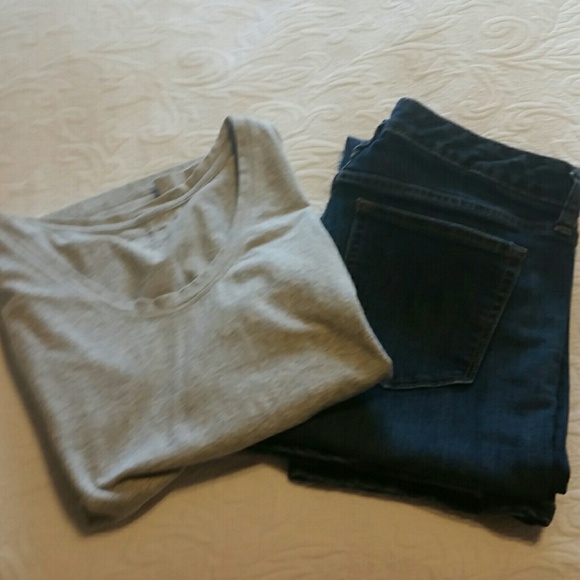 Banana Republic Gray Tee