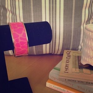 ❤️SOLD❤️Pink and Gold Bracelet