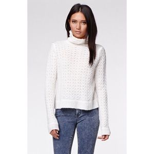 Kendall & Kylie X PacSun Cropped Pullover Sweater