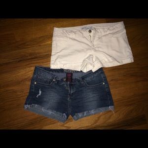 Bundle of shorts