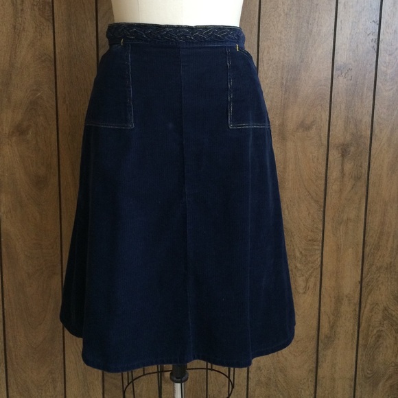 🍂🍁🎃Wrangler Corduroy Retro Skirt.