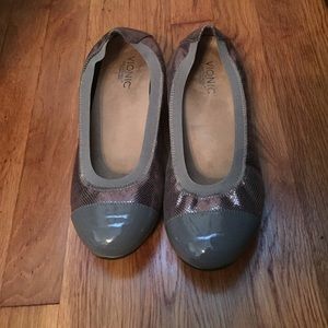 Vionic allora ballet flats with orthaheel