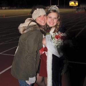 Meet your Posher, Laura