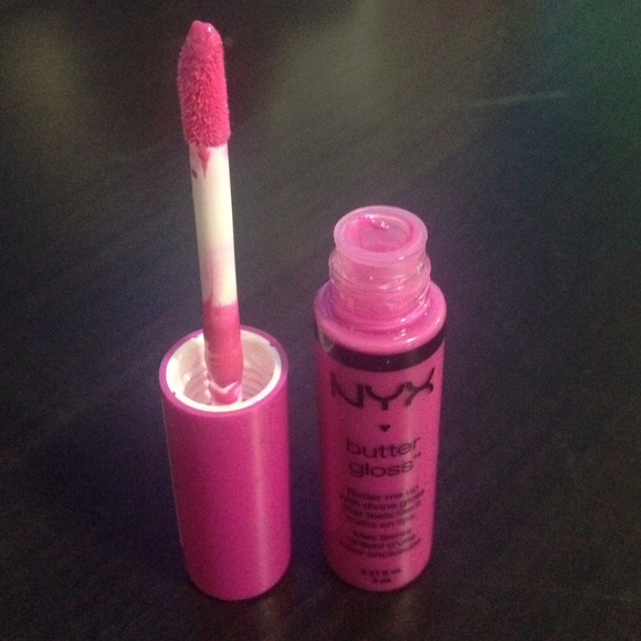 Bundle Nyx ButterGloss Sugar Cookie/Cherry Cheese