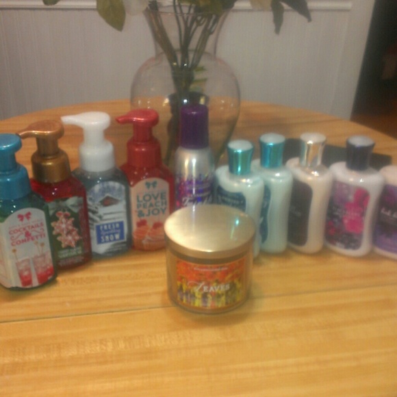 Bnwb ..soap.cream.lotion.candle great deal🍭