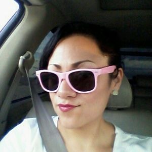 Meet your Posher, Nancy