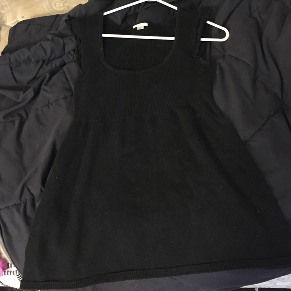 Black sleeveless sweater