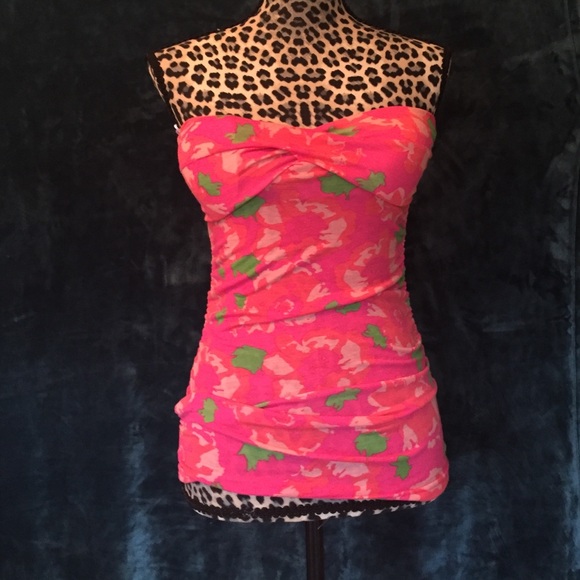 Tube top with decor