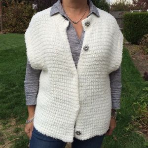 ⭐️SALE⭐️NWT Free People white vested sweater