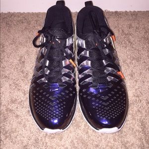 Men's Nike tennis shoes