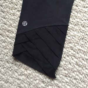 Lululemon black cropped with detailed hem