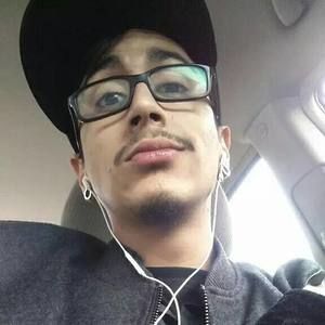 Meet your Posher, Dylan