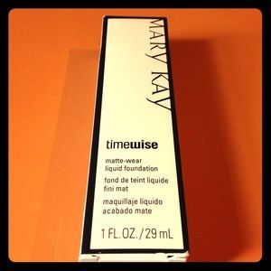 MARY KAY TIME WISE MATTE-WEAR FOUNDATION
